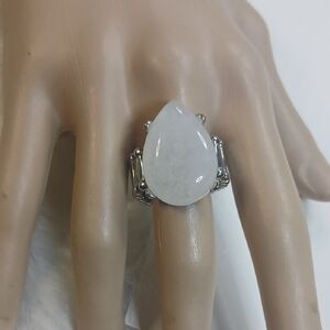 Paparazzi Silver Ring with White Teardrop Stone Strech